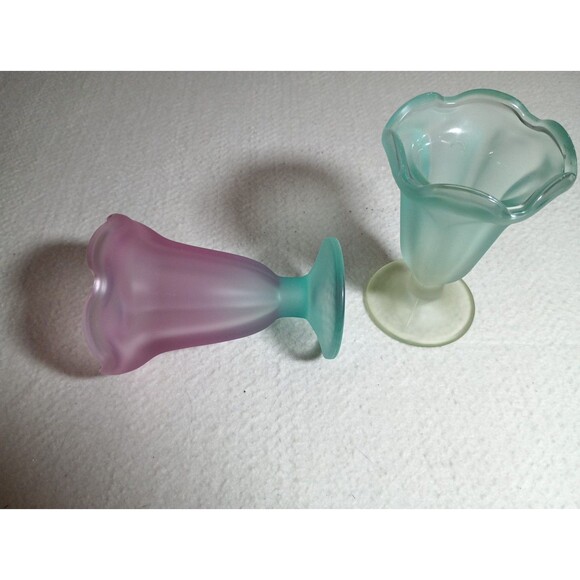 Set of 2 Frosted Sundae Glasses Green & Pink Ice Cream Dessert Cups Retro - Picture 13 of 15